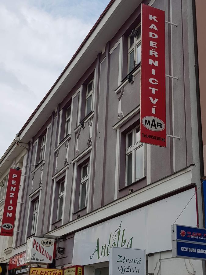 Penzion Mar Hradec Kralove Exterior photo